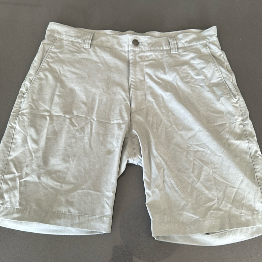 Men’s Peter Millar Shorts